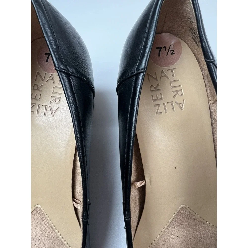Naturalizer Neema Pumps Low Block Heel Almond Toe Vegan Leather Black Size 7.5 M
